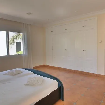 Villa Santa Lucia Ho 8p